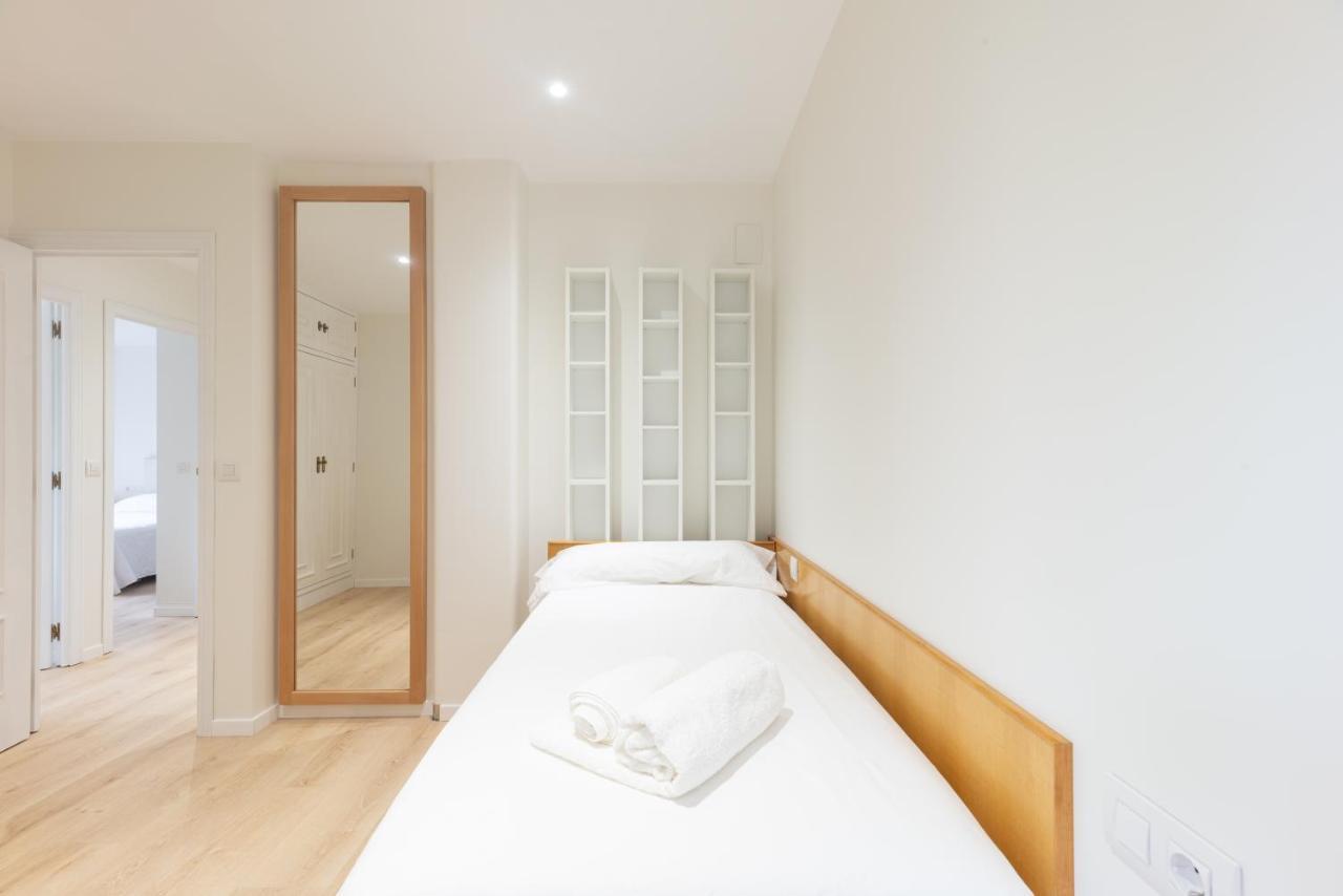 Pucela Apartmets บายาโดลิด ภายนอก รูปภาพ